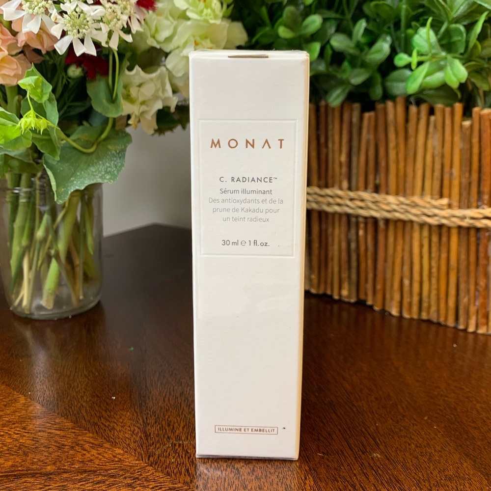 🆕 Monat Radiance Illuminating Wrinkle Glow Serum